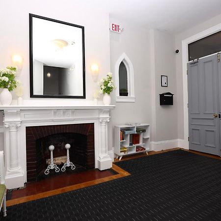 Cozy Studio On Newbury Street, #1 Boston Esterno foto